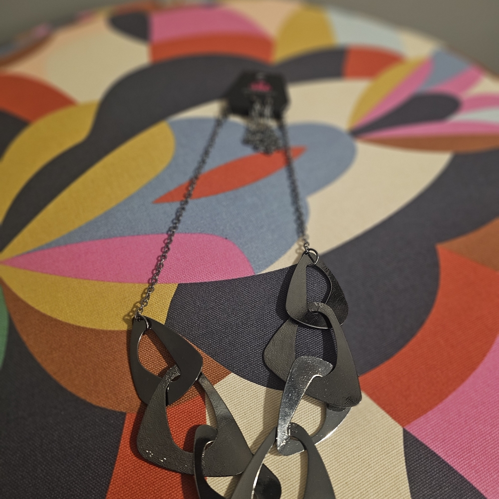 Paparazzi Bold Black and Silver Necklace
